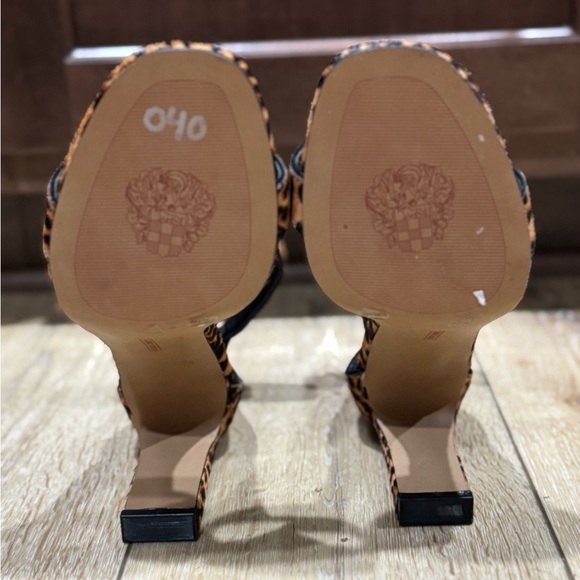 Vince Camuto Leopard Print Women's Strappy Heels Size 8 - Picture 5 of 6